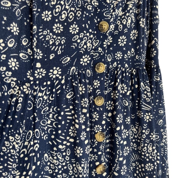 🌺TORRID Summer Chalis Floral Sundress in Blue White Size 0 (Size 10)🌺 - Picture 5 of 7